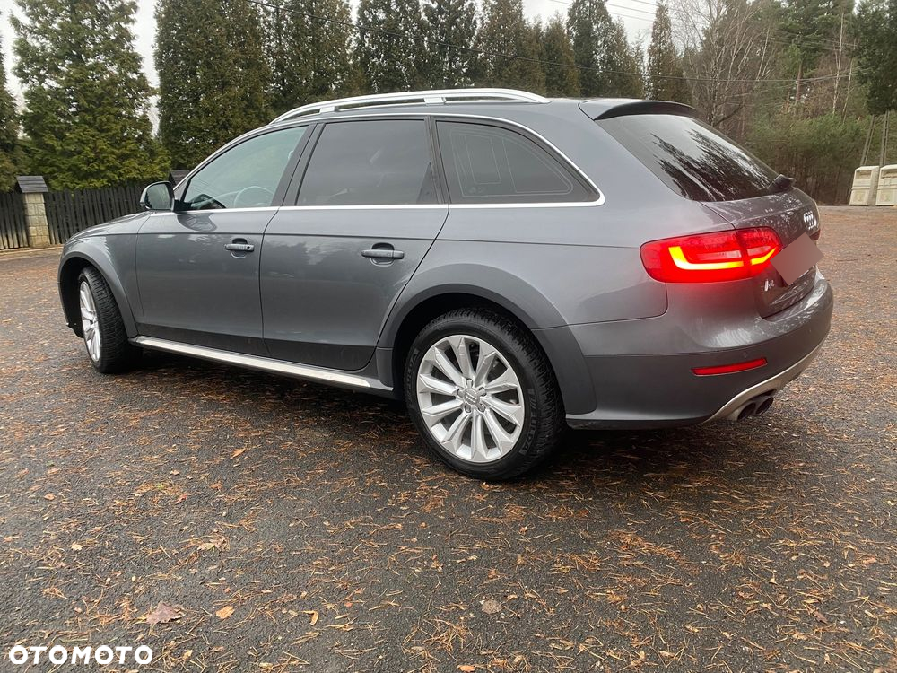 Audi A4 Allroad 2.0 TDI Quattro S tronic - 8