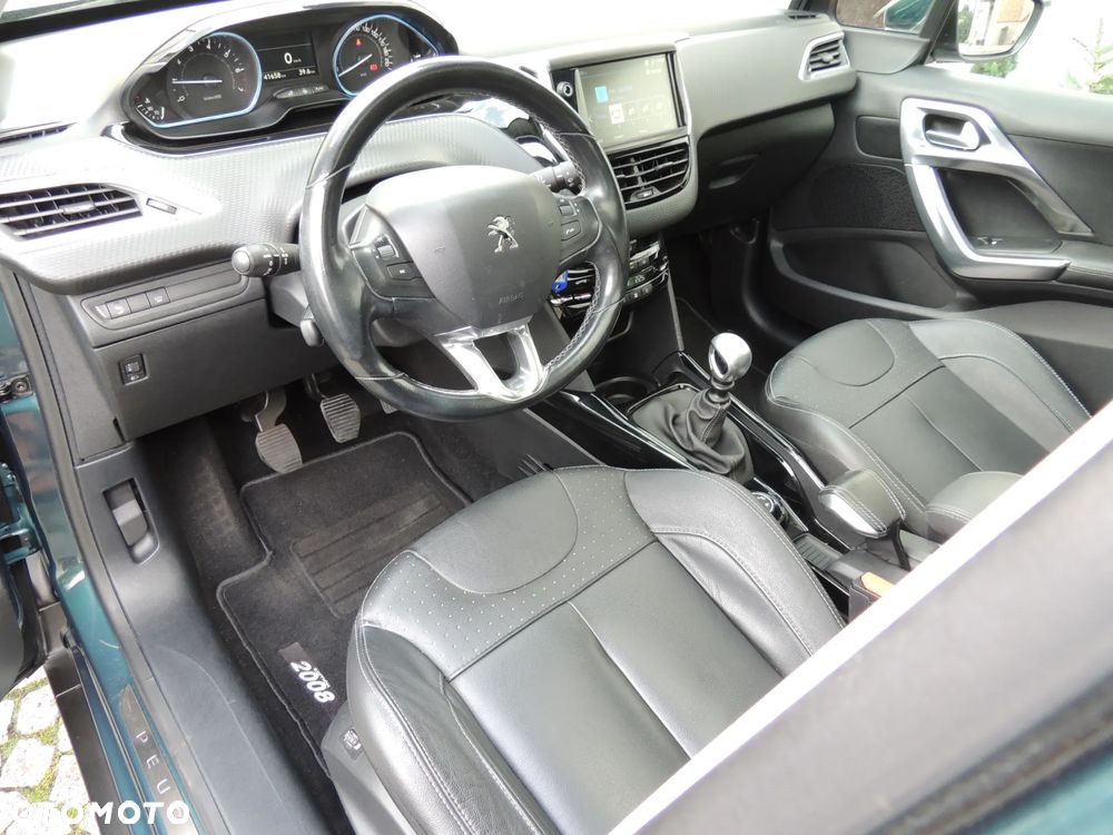 Peugeot 2008 1.2 PureTech Allure Pack S&S - 7