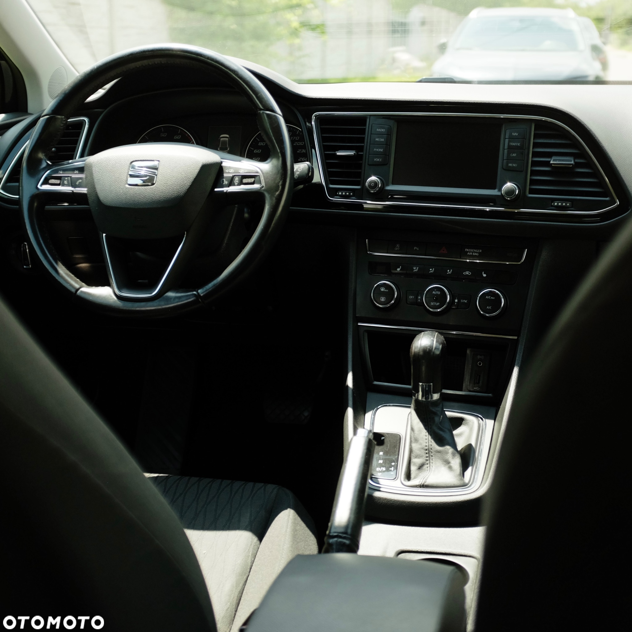 Seat Leon 1.2 TSI Style S&S DSG - 15