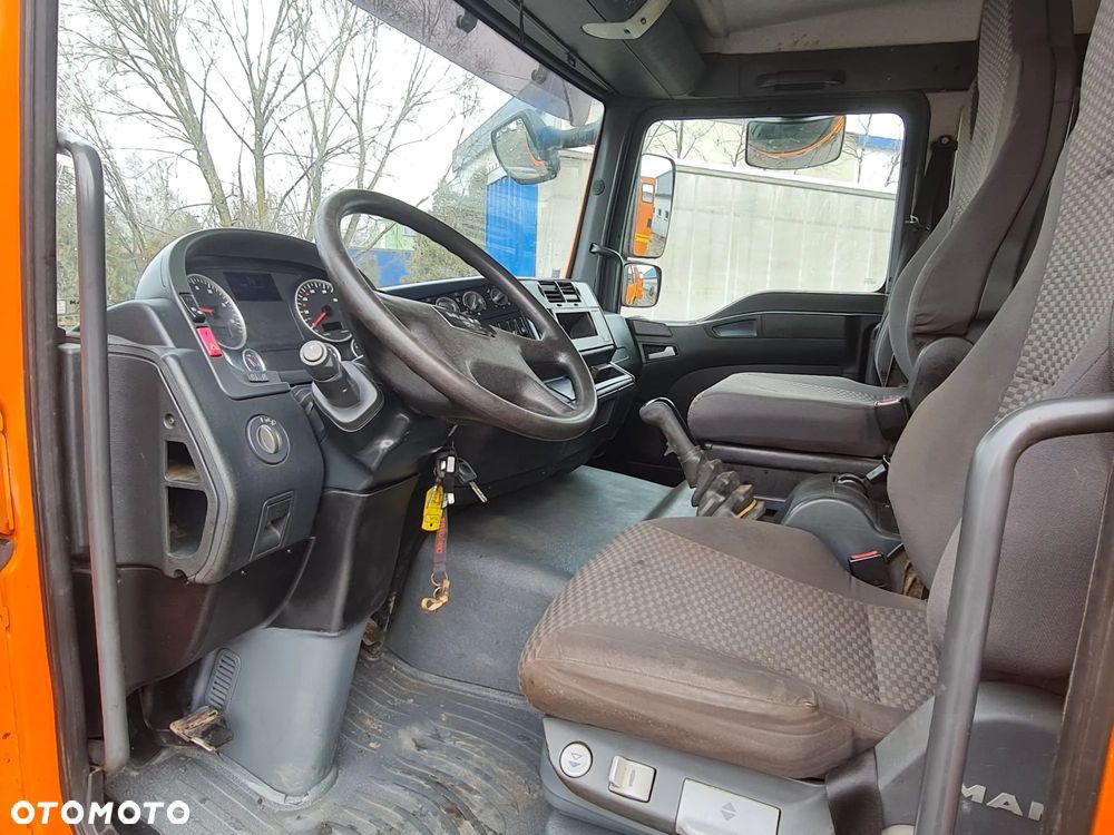 MAN 18.224 Klima Webasto Toaleta Winda Dystrybucja Zbiorniki Na Paliwo - 22