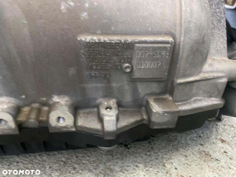 BMW F10 550I N63 SKRZYNIA BIEGÓW 8HP70 7616610 DOBRY STAN 90.000 PRZEBIEGU - 4