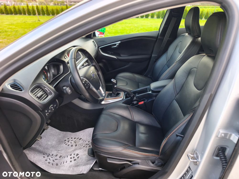 Volvo V40 Cross Country D2 - 21