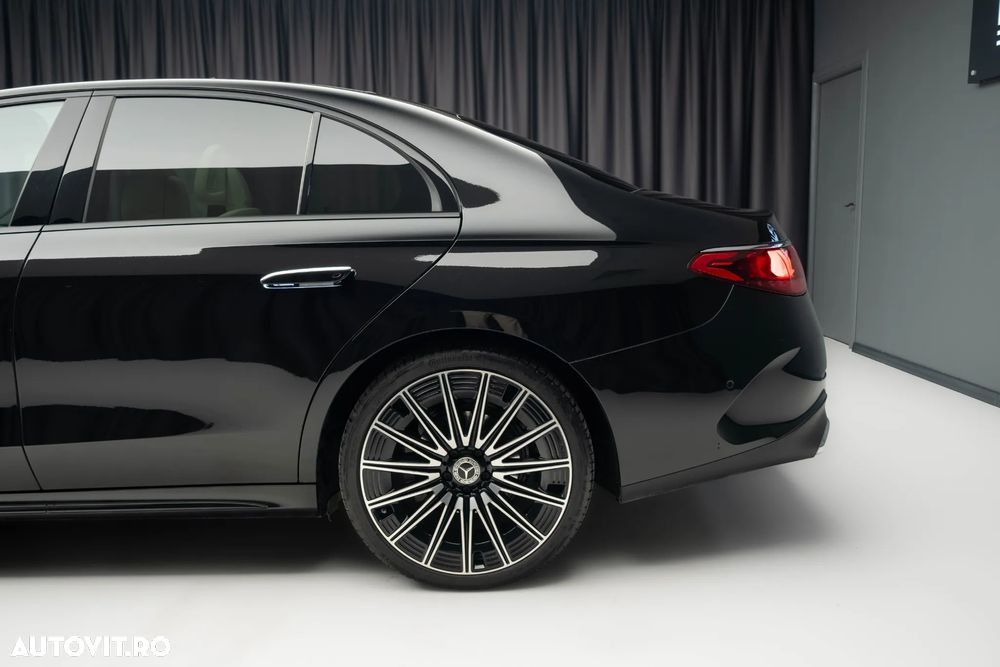 Mercedes-Benz E 220 d 4MATIC 9G-TRONIC Edition AMG Line - 13