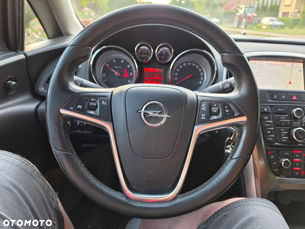 Opel Astra 1.7 CDTI Cosmo - 11