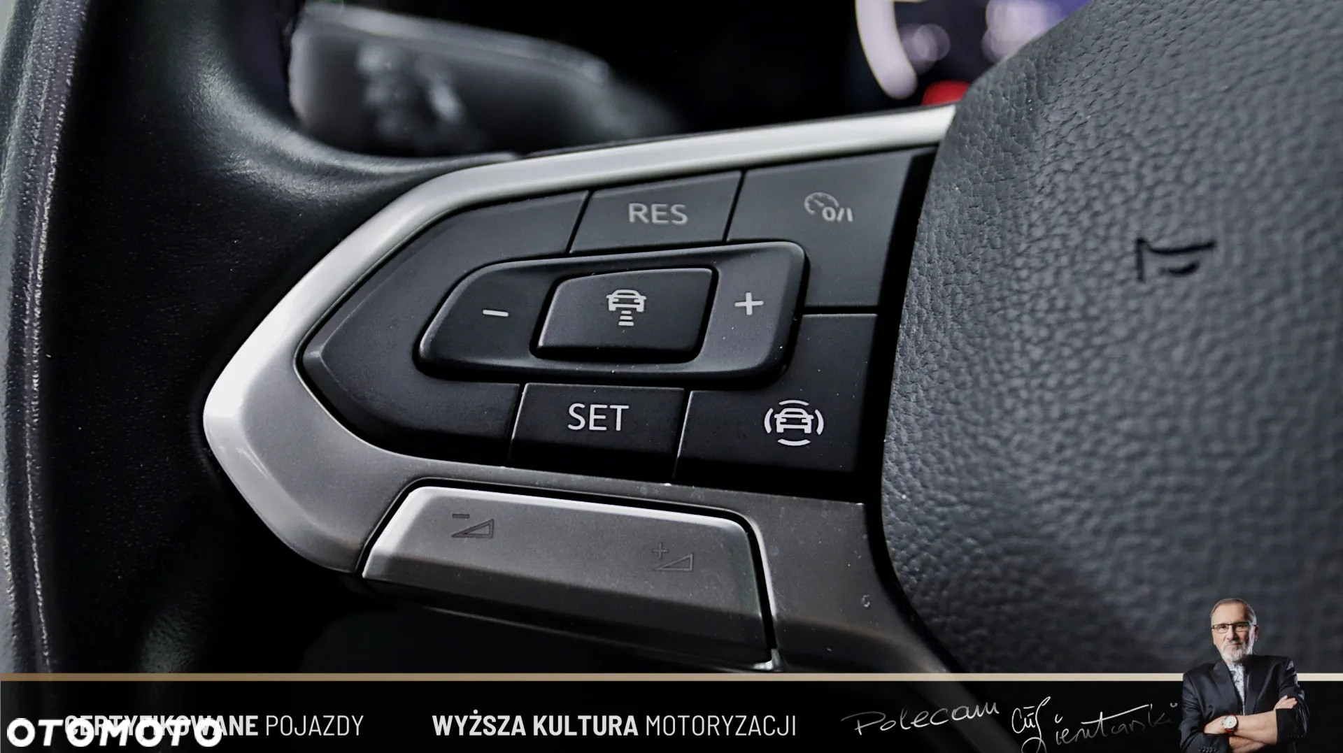 Volkswagen Golf VIII 2.0 TDI Style DSG - 17