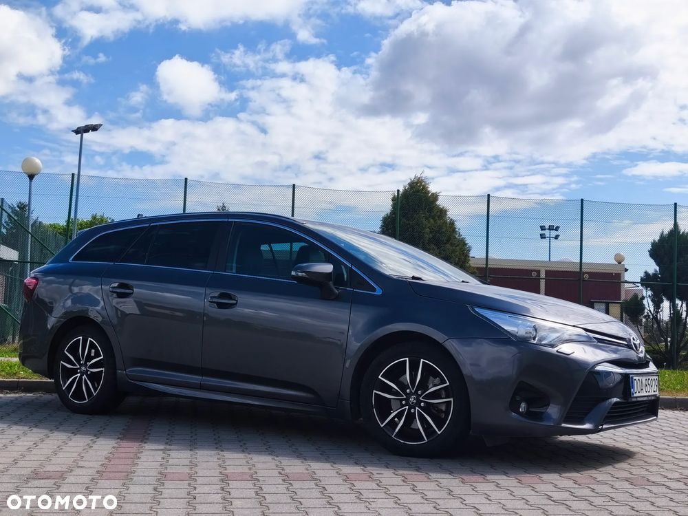 Toyota Avensis Touring Sports 2.0 D-4D Executive - 11