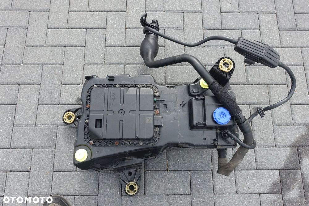 ZBIORNIK ADBLUE BERLINGO IV PARTNER COMBO E 1.5 BLUE HDI 18r. - 1