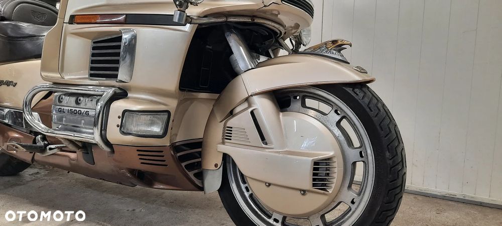 Honda GL - 8