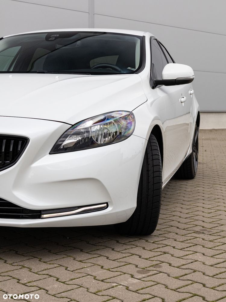Volvo V40 - 9