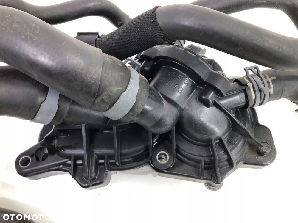 VW AUDI SKODA POMPA WODY PRZEWODY WODY 04E121042 5Q0122073 - 3