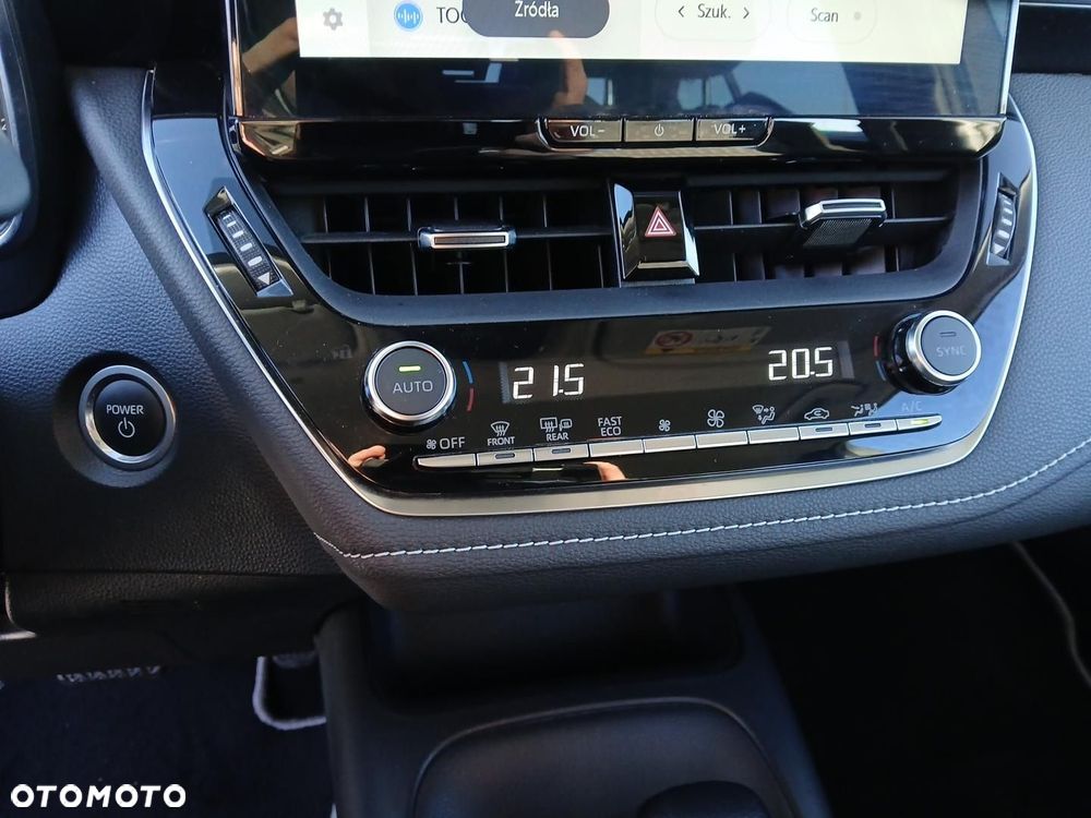 Toyota Corolla 1.8 Hybrid Comfort - 30