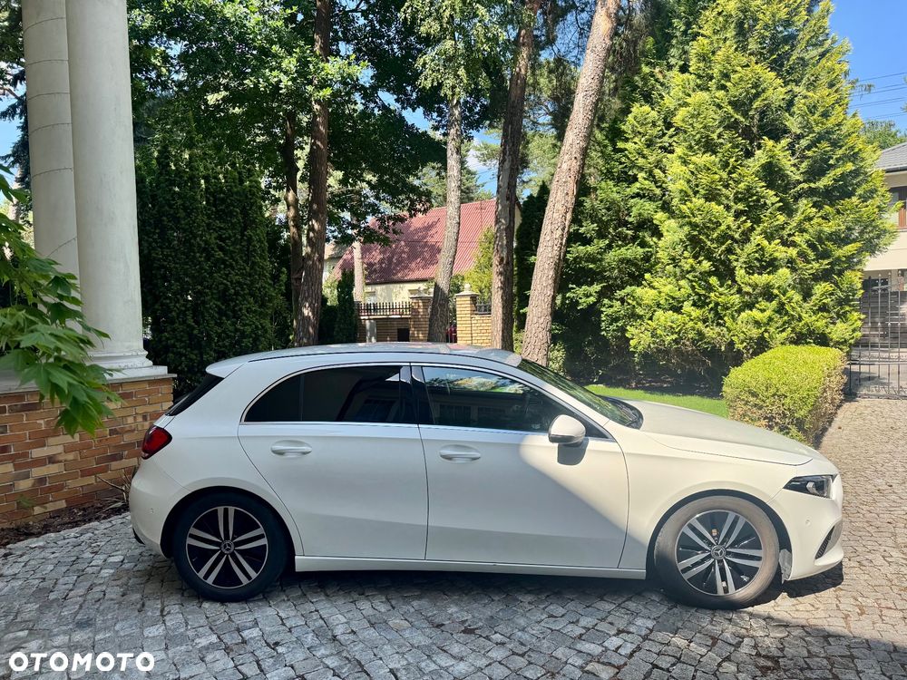 Mercedes-Benz Klasa A 180 Edycja specjalna 7G-DCT - 2