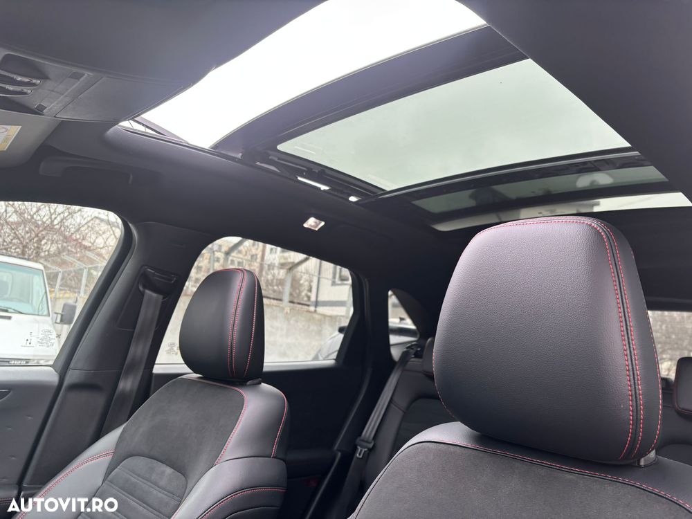 Ford Kuga 2.5 Duratec PHEV ST-LINE X - 9