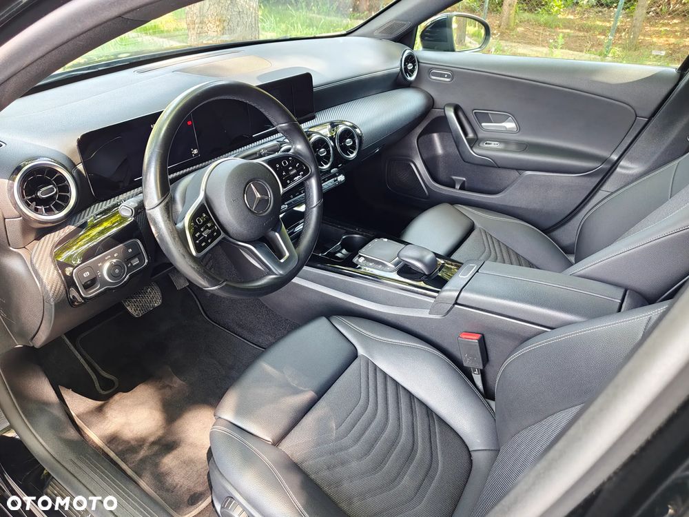 Mercedes-Benz Klasa A 180 Style 7G-DCT - 5