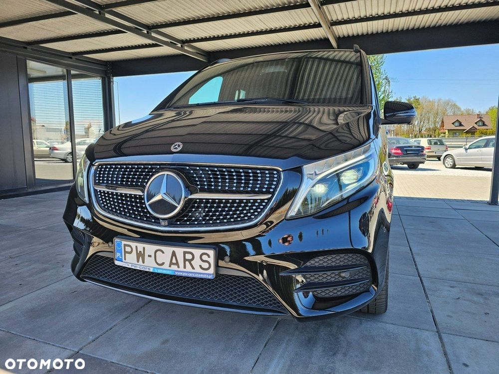 Mercedes-Benz Klasa V - 7