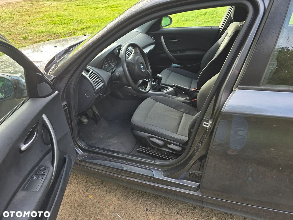 BMW Seria 1 - 9