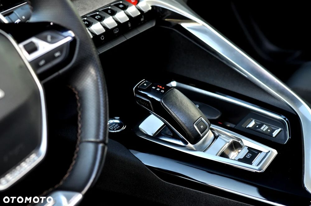 Peugeot 3008 BlueHDi 180 Stop & Start EAT8 Allure - 33