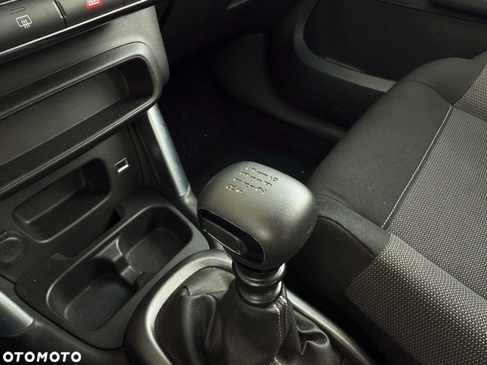 Citroën C3 Aircross 1.2 PureTech Feel S&S - 23