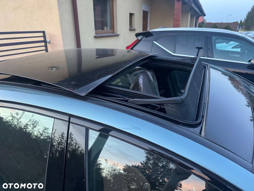 Mercedes-Benz Klasa E 200 AMG - 20