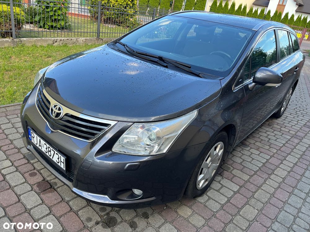 Toyota Avensis 2.0 D-4D Executive - 15