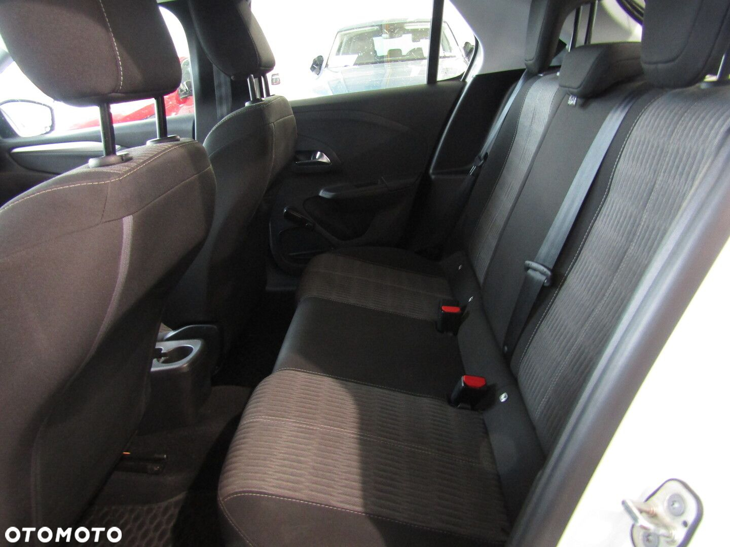 Opel Corsa 1.2 Edition S&S - 11