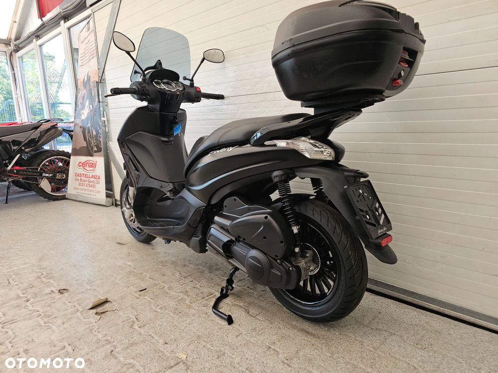 Piaggio Beverly - 12