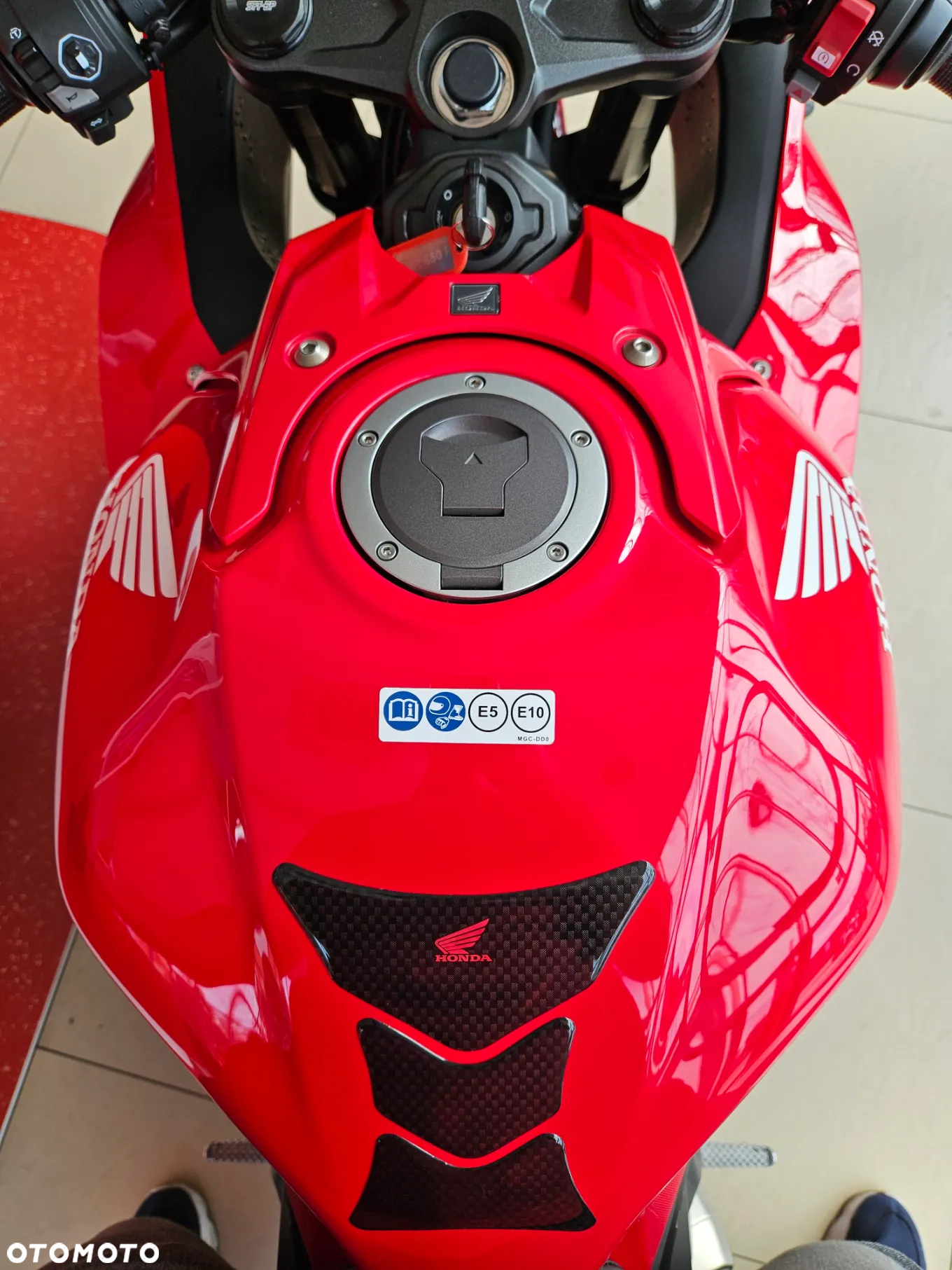 Honda CBR - 18