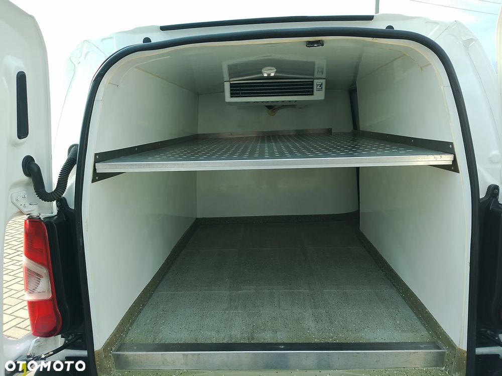 Peugeot Partner Proace Berlingo Combo Doblo L2 Izoterma Chłodnia Salon PL półka Inox 3 osoby - 18