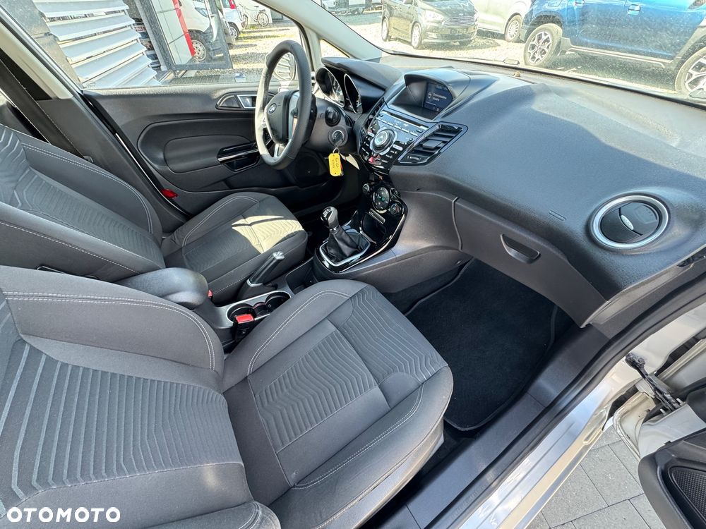 Ford Fiesta 1.0 EcoBoost S&S TITANIUM - 12