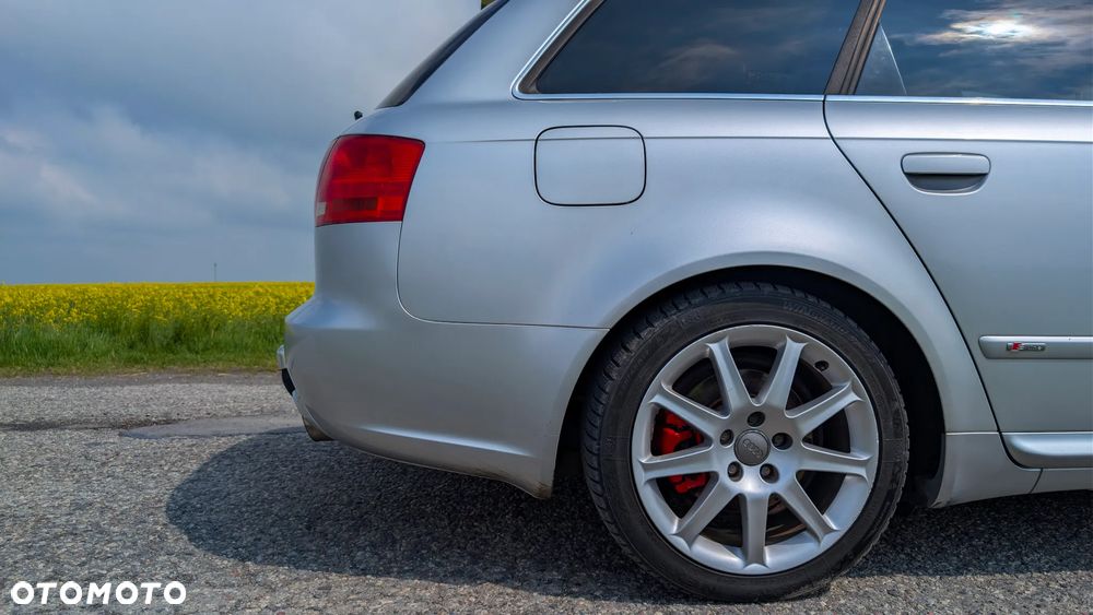 Audi A4 Avant 2.0 T FSI quattro - 5