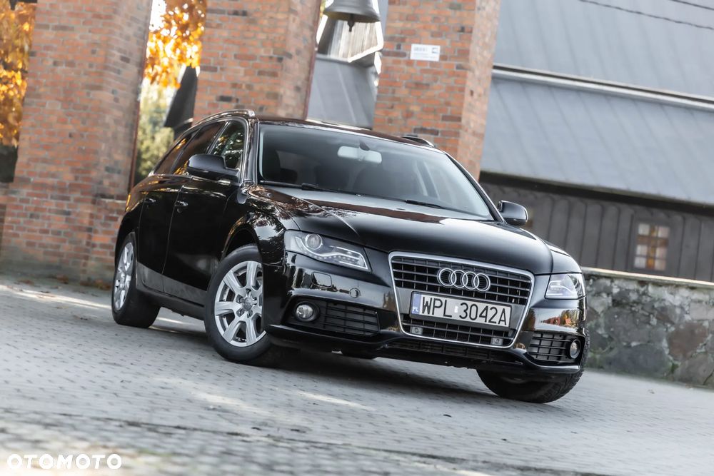 Audi A4 Avant - 1