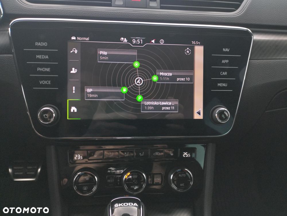 Skoda Superb 2.0 TSI Sportline DSG - 24