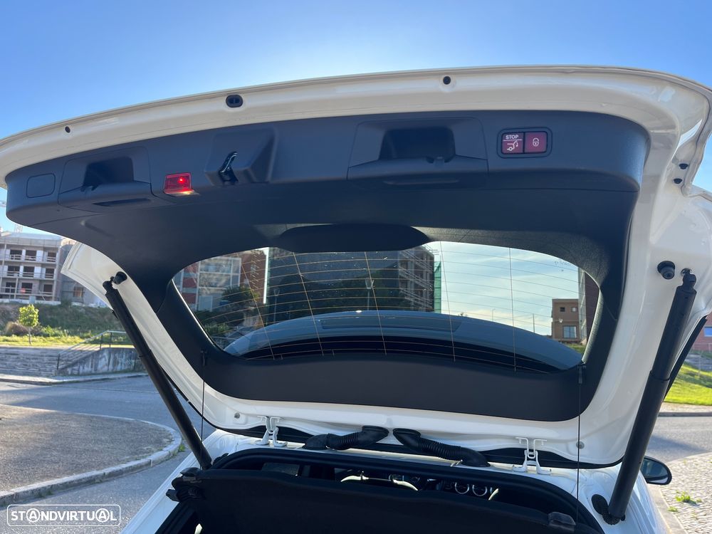 Mercedes-Benz EQA 250 AMG Line - 12