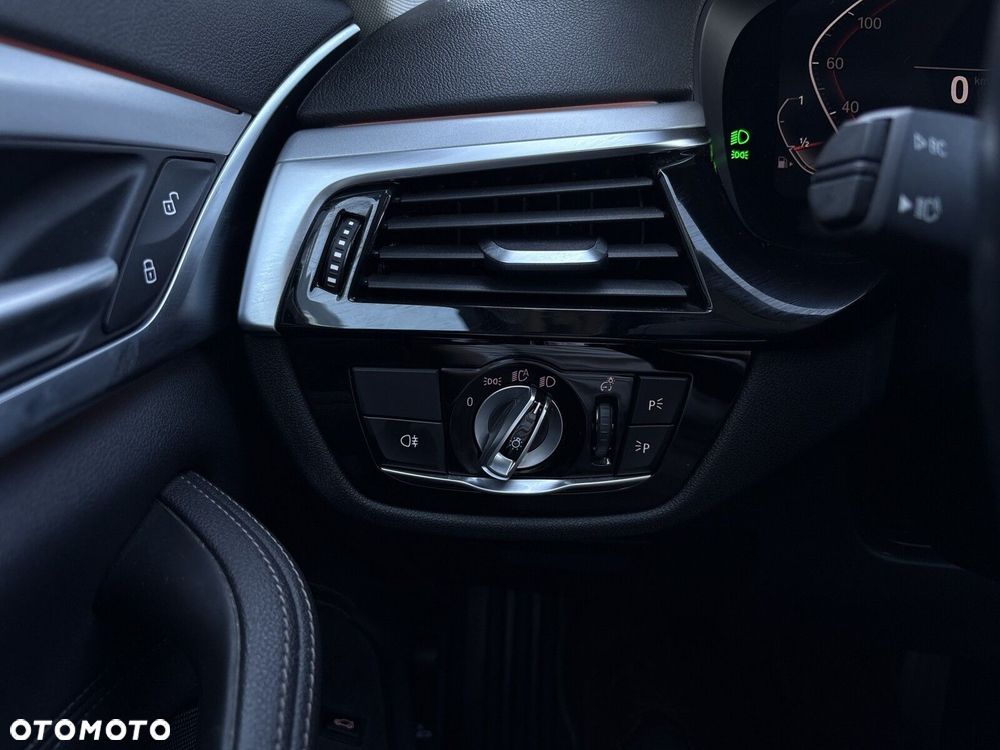 BMW Seria 5 - 11