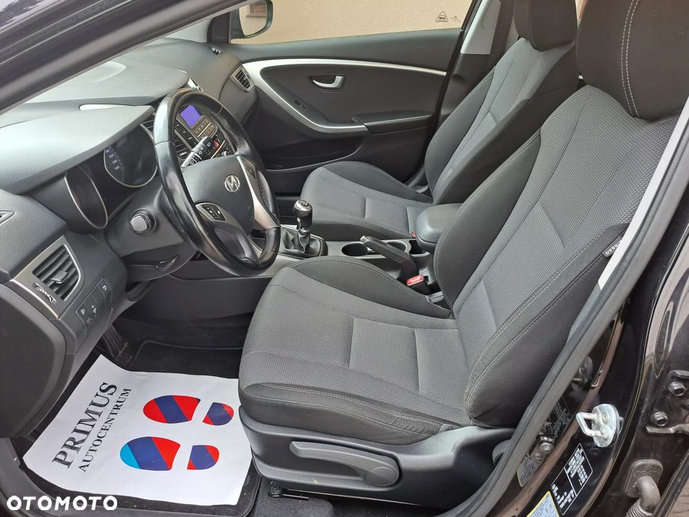 Hyundai i30 1.4 CRDi Advantage - 6