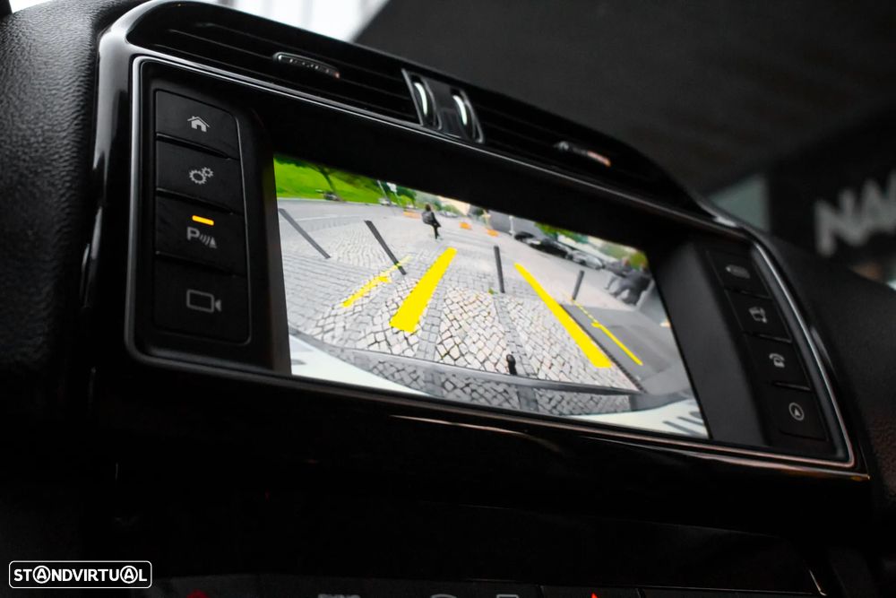 Jaguar F-Pace 20d Aut. Prestige - 49