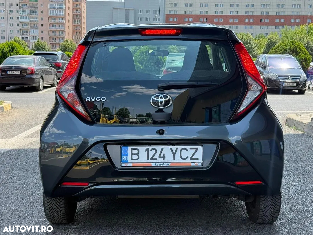 Toyota Aygo 1.0 VVY-I 5 usi X-style - 7