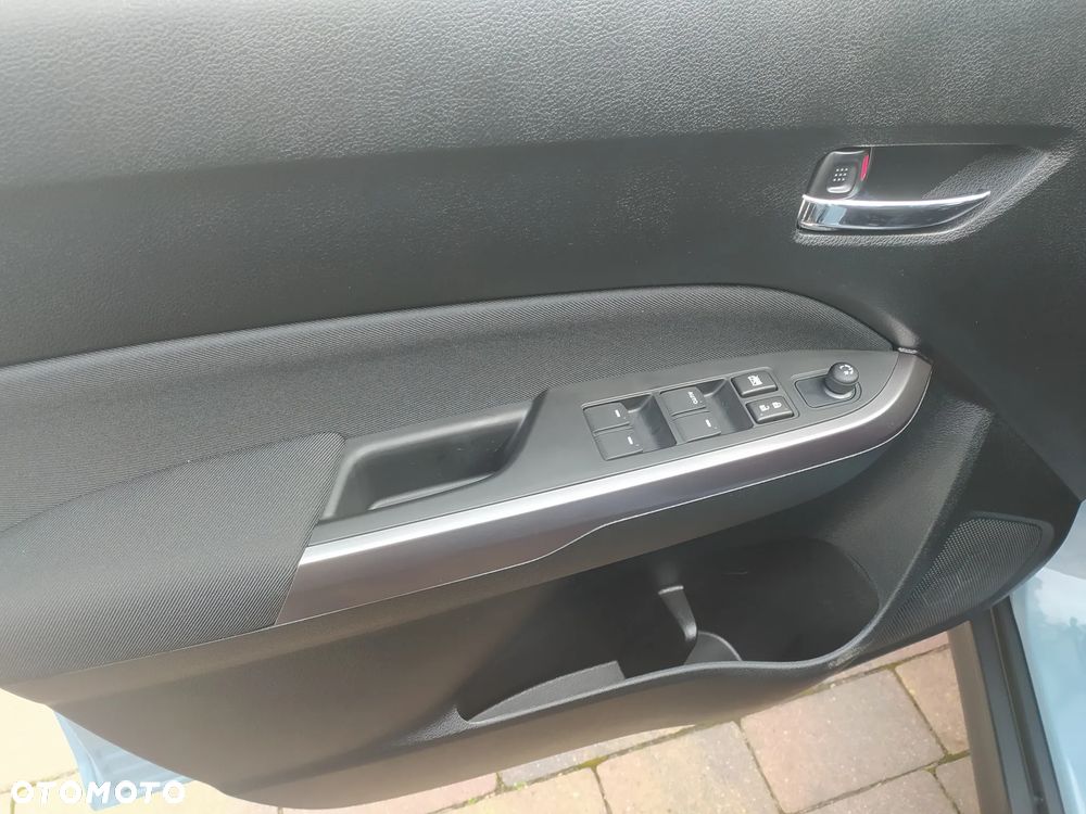 Suzuki Vitara 1.4 Boosterjet mHEV Premium Plus 2WD - 34