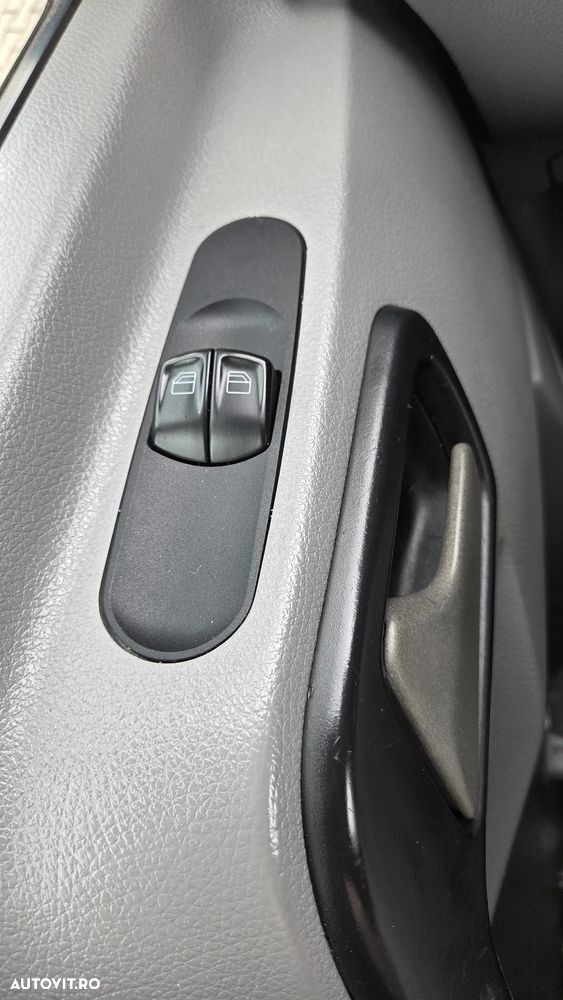 Volkswagen Crafter - 28