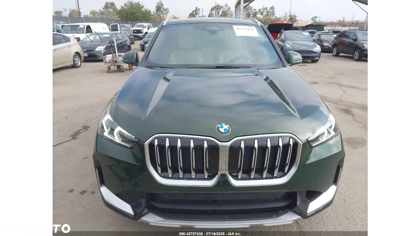 BMW X1 xDrive23i M Sportpaket - 6