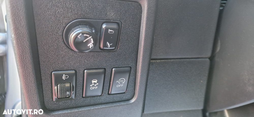 Nissan Qashqai 1.6 DCI DPF acenta - 25