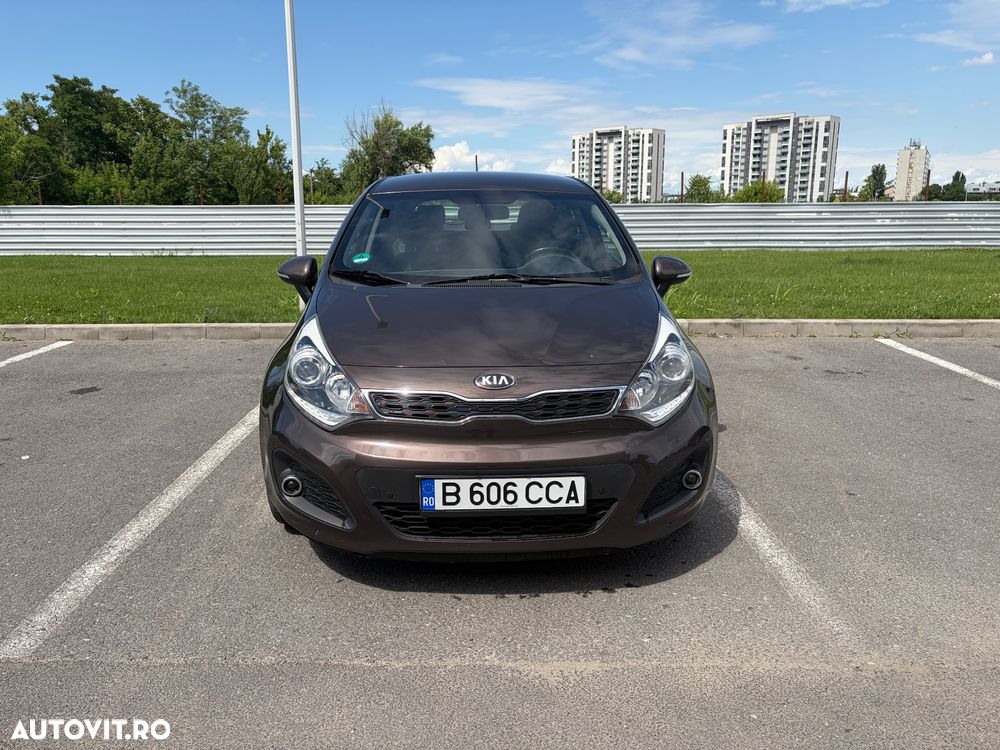 Kia Rio 1.4 DSL Comfort - 8