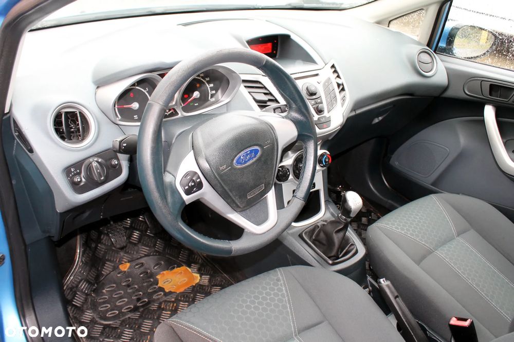 Ford Fiesta 1.25 Ambiente - 11