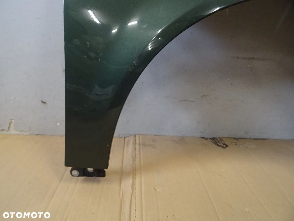 BŁOTNIK PRAWY PRZÓD PRZEDNI AUDI A4 B6 NR3 - 8