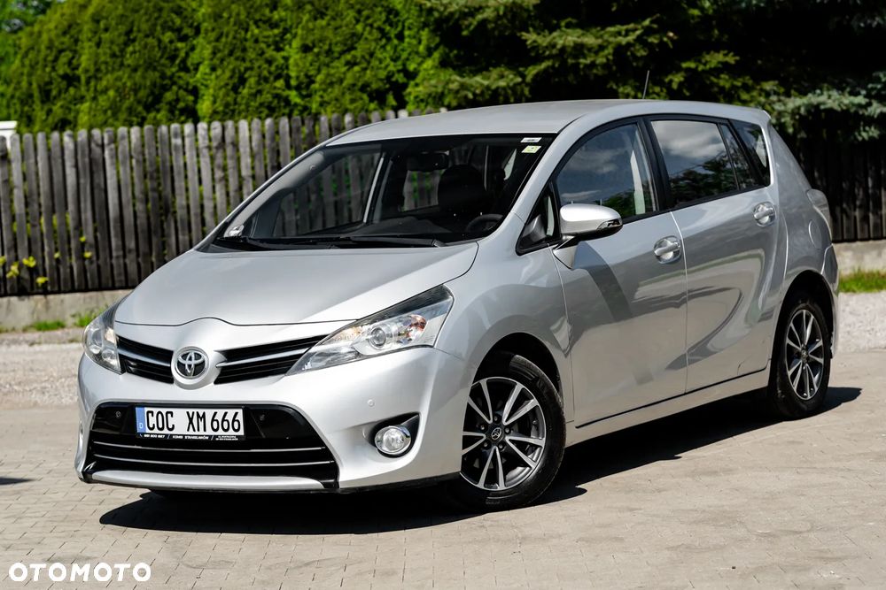 Toyota Verso 1.6 D-4D 5-Sitzer Start/Stop Edition S+ - 11