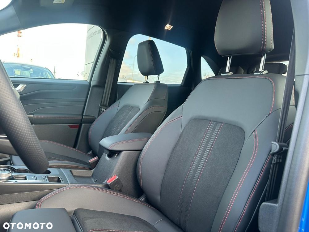Ford Kuga 2.5 Duratec FHEV ST-LINE X - 8