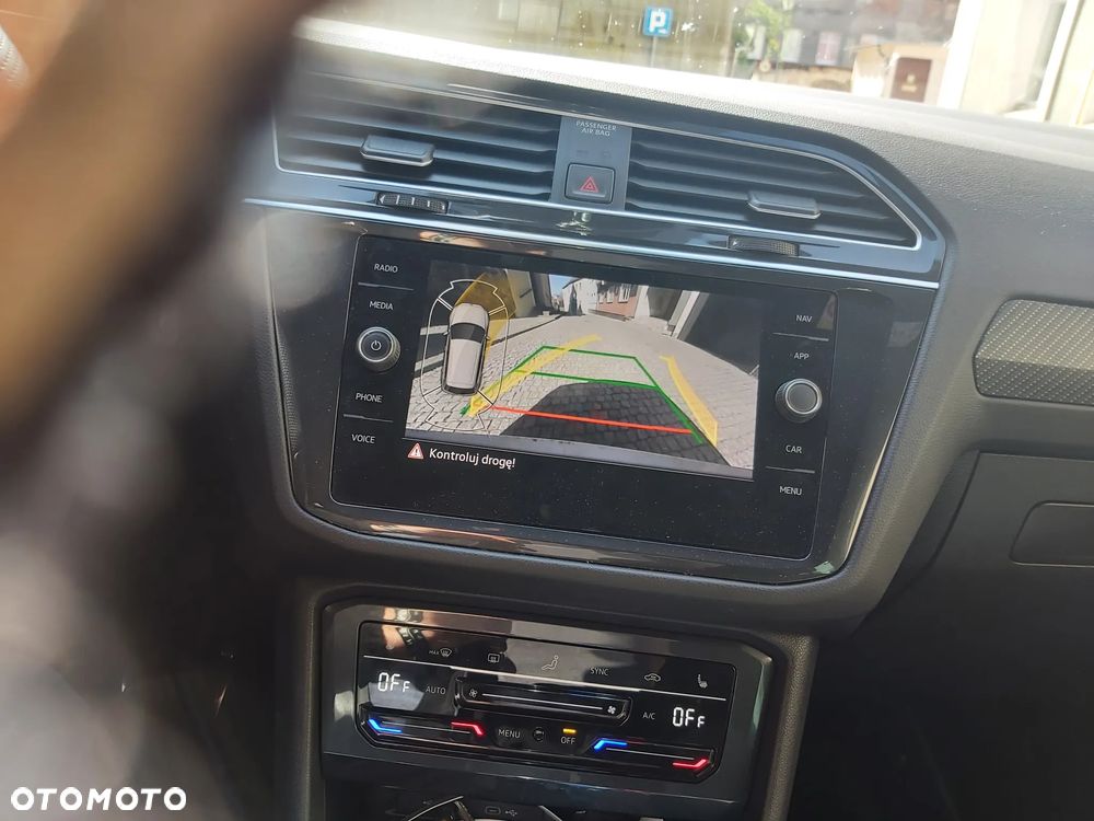 Volkswagen Tiguan ver-1-5-tsi-evo-r--line-dsg - 5