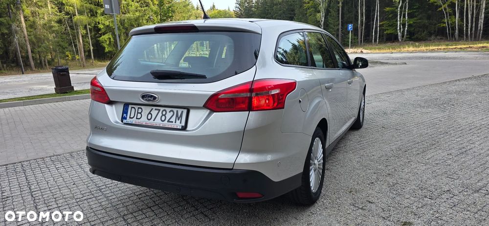 Ford Focus - 12