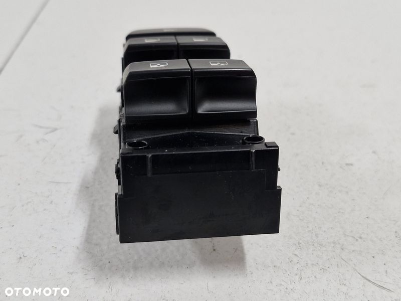 KIA PROCEED PRO CEED 3 III PRZEŁĄCZNIK PRZYCISKI PANEL SZYB LEWY PRZÓD EU 93570J7100 - 7