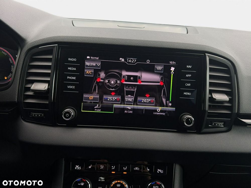 Skoda Karoq 2.0 TSI 4x4 DSG Sportline - 23
